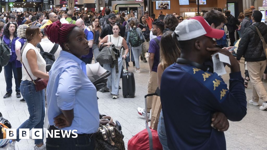 France travel disruption expected to last for days