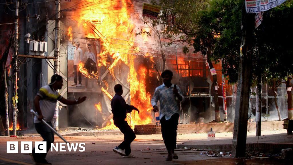 Anti-government protests turn deadly in Bangladesh